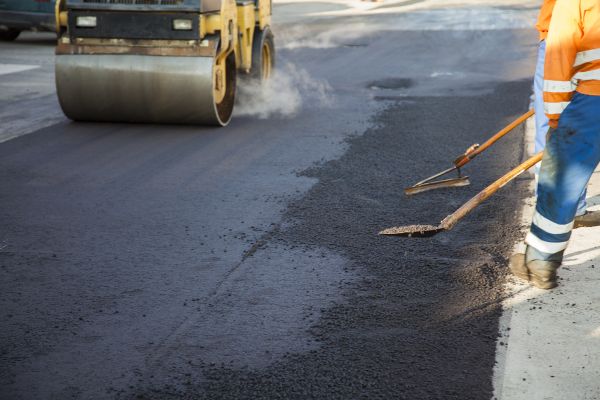 Cost of Asphalt Road Repair in Naples